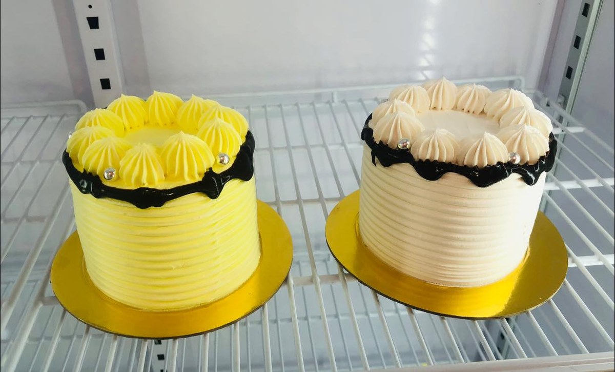 Mini Duo Drip Cake