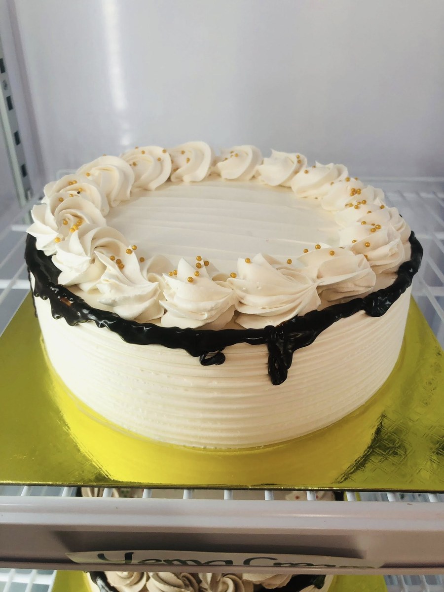 Classic White Cream Cake